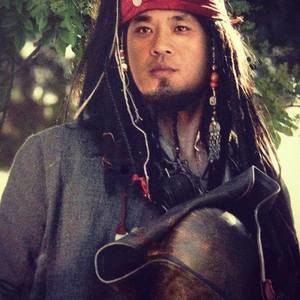 Meet your Posher, Simon